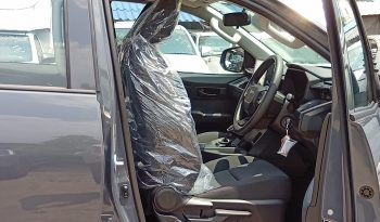 TRAVO SMART PRE 2026 2.8 AT DOUBLE CAB GREY  1692 full