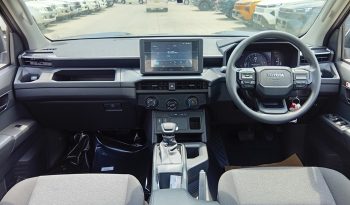 TRAVO SMART PRE 2026 2.8 AT DOUBLE CAB GREY  1692 full