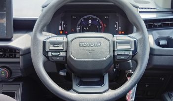 TRAVO SMART PRE 2026 2.8 AT DOUBLE CAB GREY  1692 full