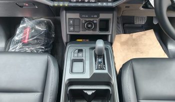 TRAVO E 2026 EV AT DOUBLE CAB GREY  800150 full