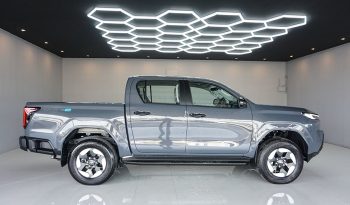 TRAVO E 2026 EV AT DOUBLE CAB GREY  800150 full