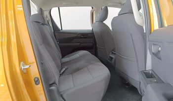 TRAVO SMART PRE 2026 2.8 AT DOUBLE CAB SILVER0  200171 full