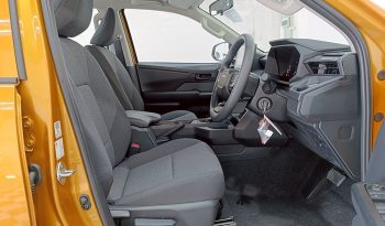 TRAVO SMART PRE 2026 2.8 AT DOUBLE CAB SILVER0  200171 full