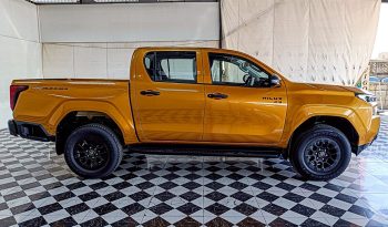 TRAVO SMART PRE 2026 2.8 AT DOUBLE CAB SILVER0  200171 full