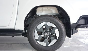 TRAVO E 2026 EV AT DOUBLE CAB WHITE  800195 full
