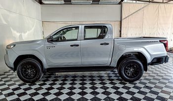 TRAVO SMART PRE 2026 2.8 AT DOUBLE CAB SILVER0  200268 full