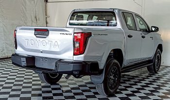 TRAVO SMART PRE 2026 2.8 AT DOUBLE CAB SILVER0  200268 full