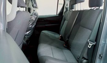 TRAVO SMART PRE 2026 2.8 AT DOUBLE CAB GREY  200550 full