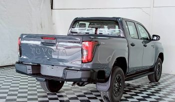 TRAVO SMART PRE 2026 2.8 AT DOUBLE CAB GREY  200550 full