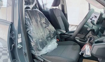TRAVO SMART PRE 2026 2.8 AT DOUBLE CAB GREY  200550 full