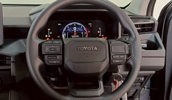 TRAVO SMART PRE 2026 2.8 AT DOUBLE CAB GREY  800627 full