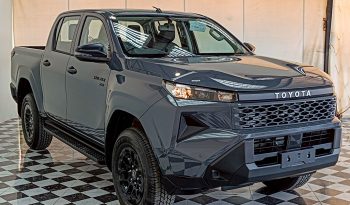 TRAVO SMART PRE 2026 2.8 AT DOUBLE CAB GREY  800627 full