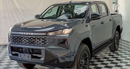 TRAVO SMART PRE 2026 2.8 AT DOUBLE CAB GREY  800627