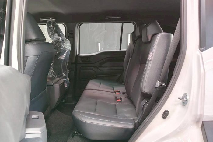 TOYOTA LAND CRUISER FJ 4WD 2026 2.8 AT  WHITE 3393 full