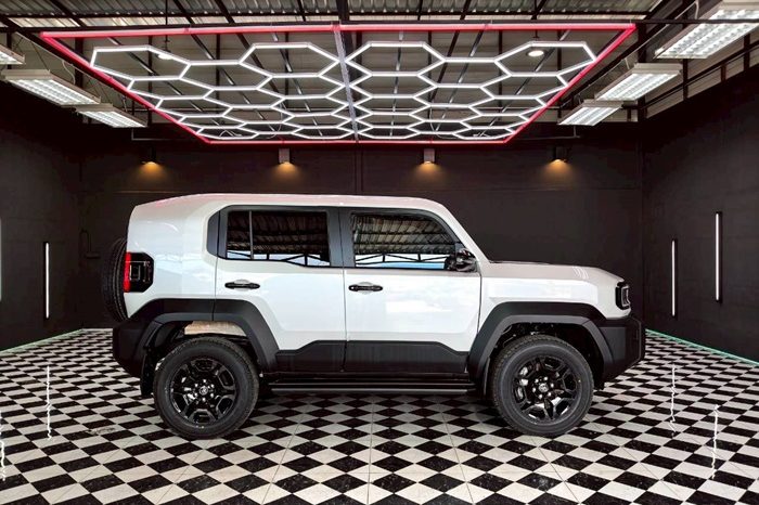 TOYOTA LAND CRUISER FJ 4WD 2026 2.8 AT  WHITE 3393 full