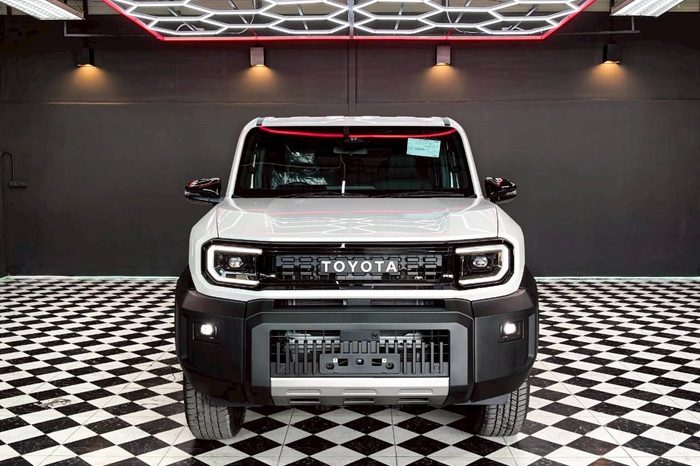 TOYOTA LAND CRUISER FJ 4WD 2026 2.8 AT  WHITE 3393 full