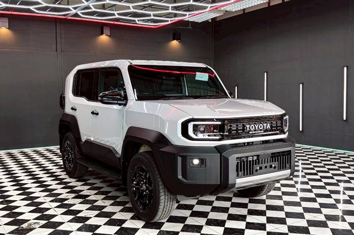 TOYOTA LAND CRUISER FJ 4WD 2026 2.8 AT  WHITE 3393 full