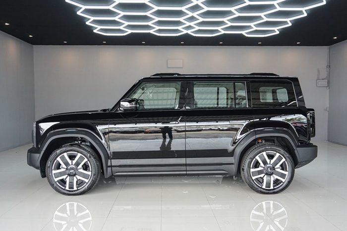 JACOO 2WD 206 EV J6 AT SUV BLACK  3474 full