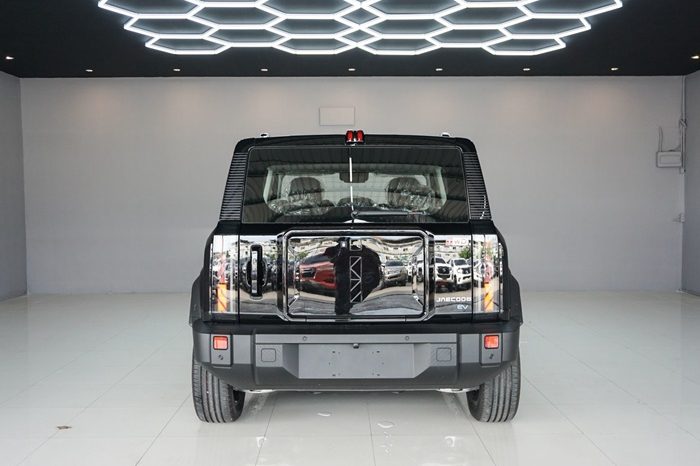 JACOO 2WD 206 EV J6 AT SUV BLACK  3474 full