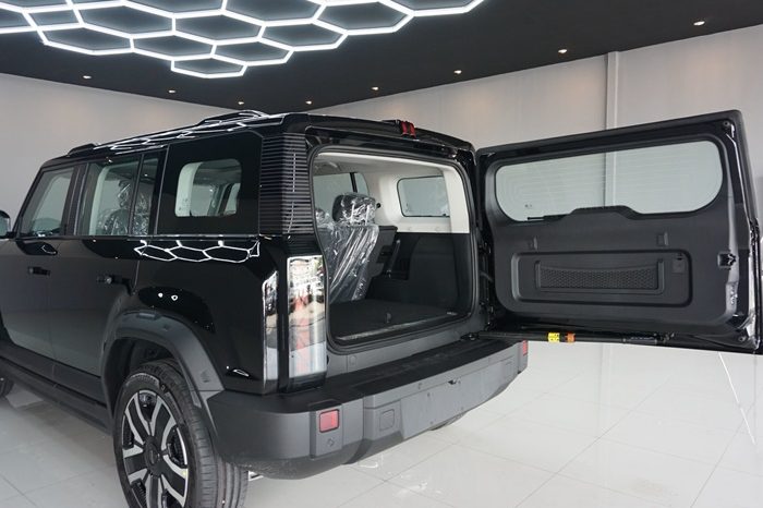 JACOO 2WD 206 EV J6 AT SUV BLACK  3474 full
