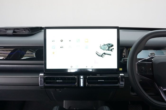 JACOO 2WD 206 EV J6 AT SUV BLACK  3474 full
