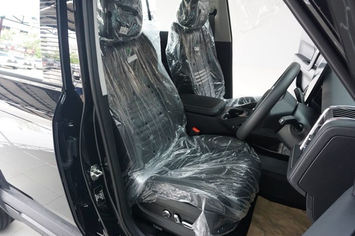 JACOO 2WD 206 EV J6 AT SUV BLACK  3474 full