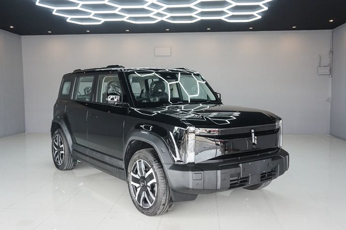 JACOO 2WD 206 EV J6 AT SUV BLACK  3474 full