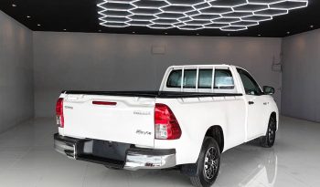 REVO 2WD 2021 2.4 ENTRY MT STANDARD WHITE  1506 full
