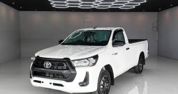 REVO 2WD 2021 2.4 ENTRY MT STANDARD WHITE  1506