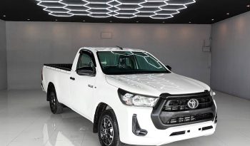 REVO 2WD 2021 2.4 ENTRY MT STANDARD WHITE  1506 full