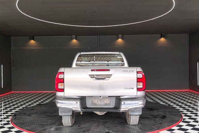 REVO 4WD 2021 2.8 HIGHT AT DOUBLE CAB SILVER  1622 full