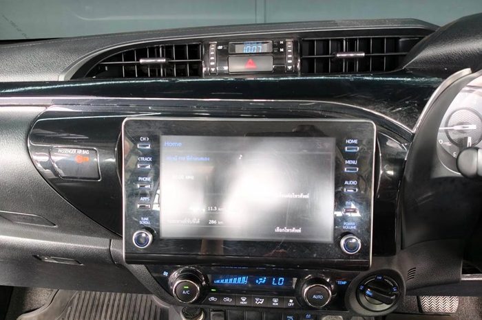 REVO 4WD 2021 2.8 HIGHT AT DOUBLE CAB SILVER  1622 full
