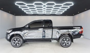 REVO PRE 2022 2.4 MID AT SAMRT CAB BLACK  2055 full