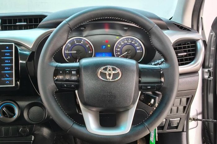 REVO PRE 2016 2.4E AT SMART CAB SILVER  2230 full