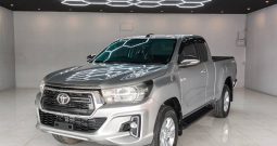 REVO PRE 2016 2.4E AT SMART CAB SILVER  2230