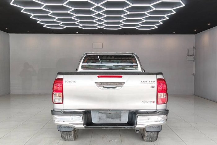 REVO PRE 2016 2.4E AT SMART CAB SILVER  2230 full
