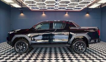 TRAVO OVERLAND PLUS 4WD 2026 2.8 AT DOUBLE CAB BLACK  22880 full