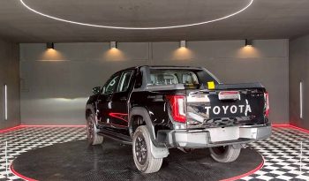 TRAVO OVERLAND PLUS 4WD 2026 2.8 AT DOUBLE CAB BLACK  23359 full