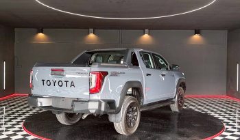 TRAVO OVERLAND PLUS 4WD 2026 2.8 AT DOUBLE CAB WHITE  23439 full