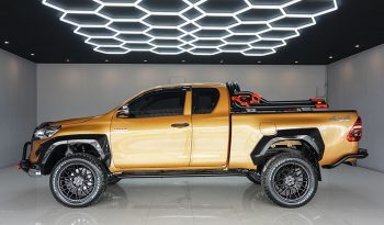 REVO 4WD 2020 2.4J AT SMART CAB ORANGE  235 full