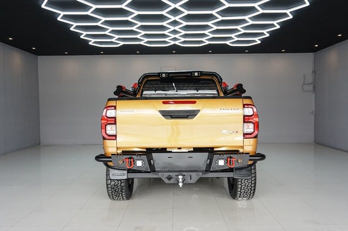 REVO 4WD 2020 2.4J AT SMART CAB ORANGE  235 full