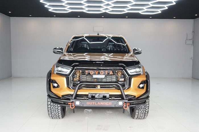 REVO 4WD 2020 2.4J AT SMART CAB ORANGE  235 full