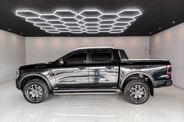 FORD 4WD 2023 2.0 AT DOUBLE CAB BLACK  2421 full