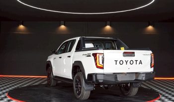 TRAVO OVERLAND PLUS 4WD 2026 2.8 AT DOUBLE CAB WHITE  23462 full