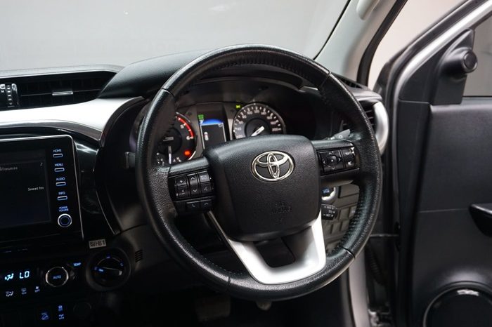 REVO 4WD 2021 2.8 HIGHT AT DOUBLE CAB SILVER  2706 full
