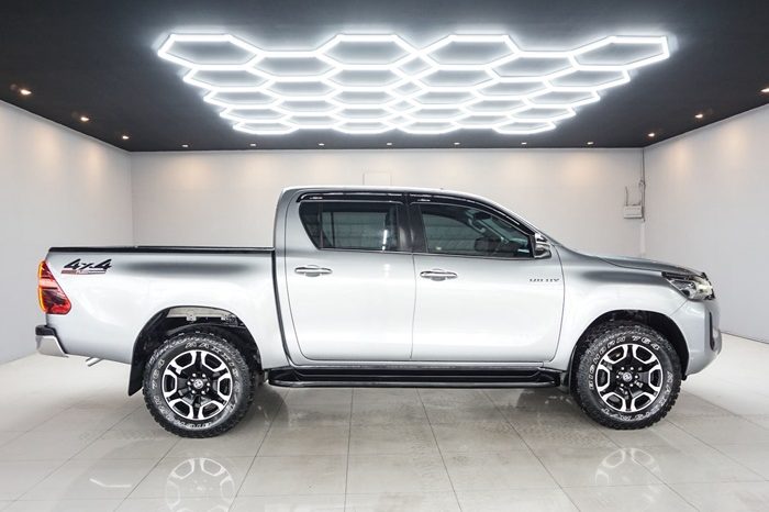 REVO 4WD 2021 2.8 HIGHT AT DOUBLE CAB SILVER  2706 full