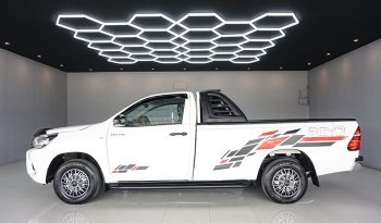 REVO 2WD 2018 2.4J MT STANDARD WHITE  2837 full