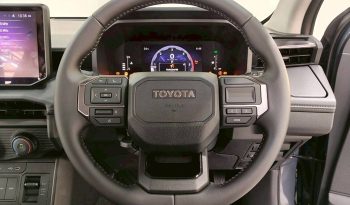 TRAVO 4TREX PREMIUM 4WD 2026 2.8 AT SMART CAB GREY 32189 full