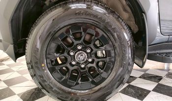TRAVO 4TREX PREMIUM 4WD 2026 2.8 AT SMART CAB GREY 32189 full