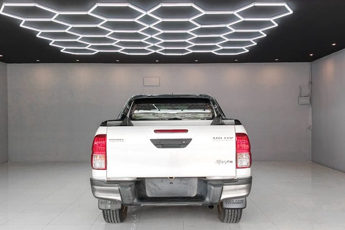 ROCCO PRE 2019 2.4G AT DOUBLE CAB WHITE  4123 full